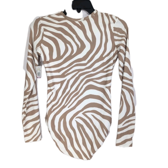 Michael Kors Long Sleeve Rashguard sz 6 Women Swimsuit New Beah surf swimming MK - Picture 2 of 10